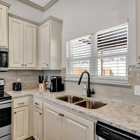 Alamo Luxury Living Up To 11 Βίλα Tyler Εξωτερικό φωτογραφία