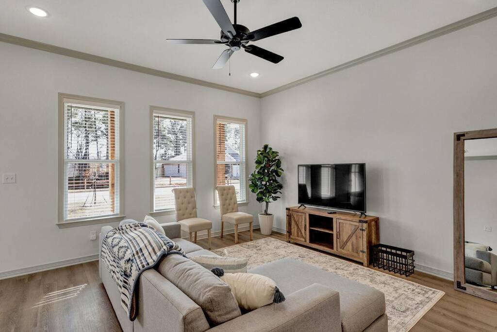 Alamo Luxury Living Up To 11 Βίλα Tyler Εξωτερικό φωτογραφία