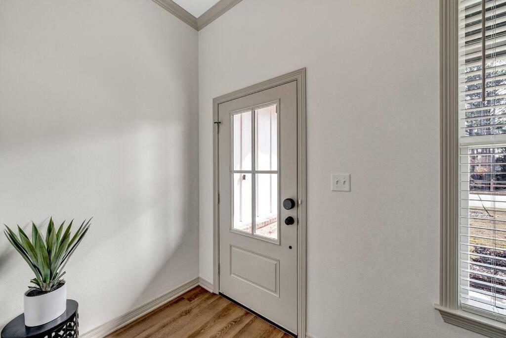 Alamo Luxury Living Up To 11 Βίλα Tyler Εξωτερικό φωτογραφία
